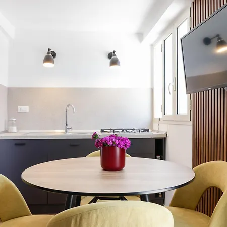 Galiani 20 Apartament *