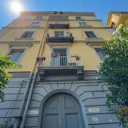 Via Galiani 20 나폴리